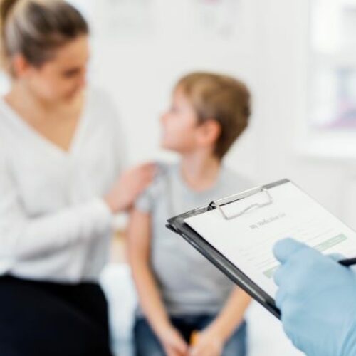 Παιδίατρος παύλα πλασιέ