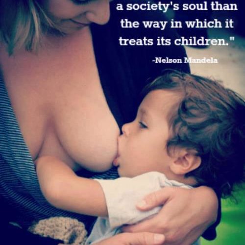 Καταστρέφοντας την μέρα σας – Απολαυστικό μουσικό βίντεο για τον δημόσιο θηλασμό