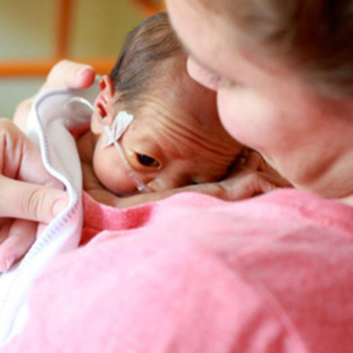 Θηλάζουν τα πρόωρα;