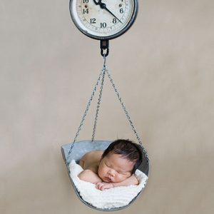 Νέα έρευνα για την φυσιολογική απώλεια βάρους των νεογνών που θηλάζουν